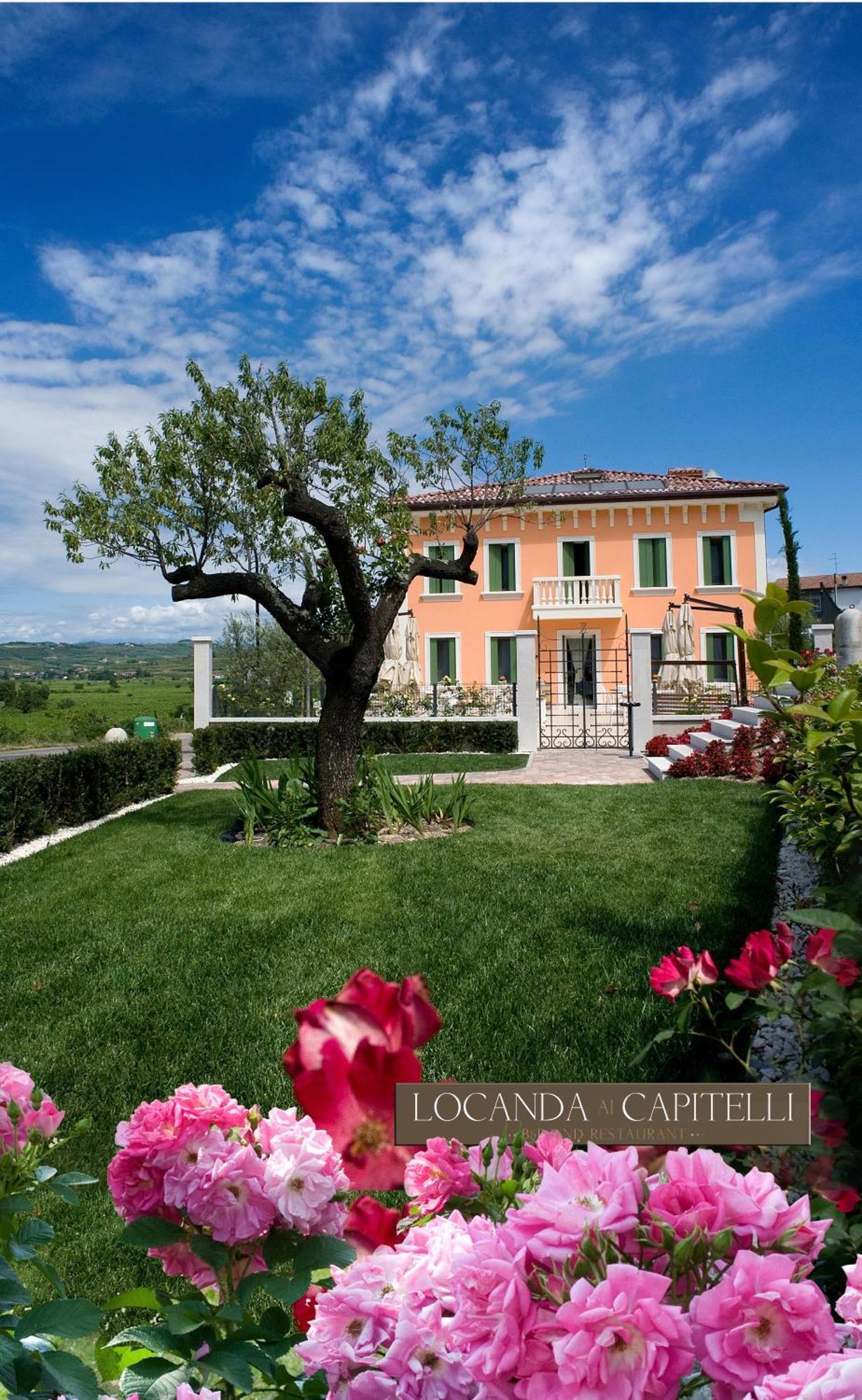 Locanda Ai Capitelli Snc Di Fiumicetti Andrea Bed & Breakfast Soave  Exterior photo